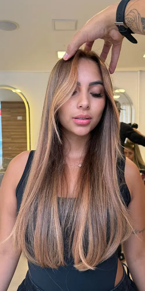 Corte de cabelo feminino com visagismo na Zona Norte de São Paulo - Espaço Henry Freire.